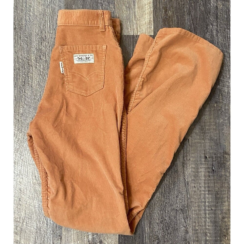 Vtg Levi’s 519 Corduroy Slim Straight Pants Peach High Rise W26 L32 USA Made